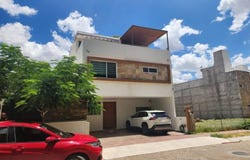 BOSQUES DE PLAYA 241, Bosque Real, Solidaridad, Quintana Roo, Playa Del  Carmen, Quintana Roo 76803 House for Sale