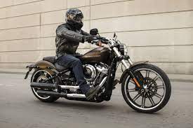 Was Passiert Mit Der Harley Davidson Breakout Im Modelljahr 2021 Harleysite De