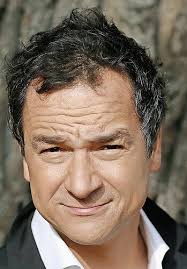 Stephan Bauer macht sich Gedanken über die Ehe