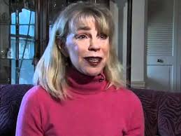 Ellen Casper's Instagram, Twitter & Facebook