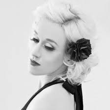 Kate Laird (klairdart)