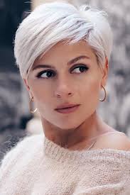 Listen, we understand that a pixie cut can seem like a terrifying style to try, but we feel the need to remind you that not only will you automatically look like a badass baller, but you'll also be in. 25 Beautiful Short Hairstyles For Thick Hair Lovehairstyles Com In 2020 Short Hair Styles Short Hairstyles For Thick Hair Hair Styles