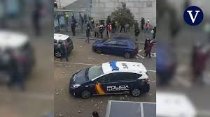 Una forte esplosione, probabilmente dovuta a una fuga di gas, ha semidistrutto un edificio nel centro di madrid verso le ore 15. Txidymldxh0prm