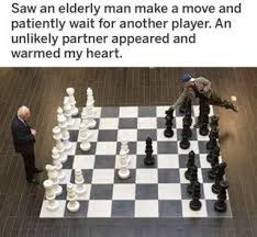 Really Small People Playing Chess A Heartwarming Meme Heartwarming Wholesome Memes Memes