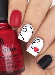 Unas Blancas Decoradas Con Rojo Decorados De Unas Uñas con puntos y rayas rojo: unas blancas decoradas con rojo
