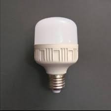 Umumnya lampu tersebut digunakan untuk memberikan variasi cahaya tambahan di selanjutnya penggunaan lampu tembak led di rumah biasanya di area taman. Bohlam Lampu Led E27 15 Watt Lampu Rumah Led 15w 10w 5w Shopee Indonesia