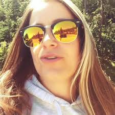 America y'all 🇺🇸☕☀@dwdasher #olympicnationalpark #honkytonkwaystour  #bluelighttour #veterans #dwdasher #jillkinsey #songwriters  #lasthonkytonkmusicseries