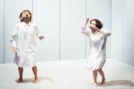 HokusPokus, Familie Flӧz: la magia è compiuta [Teatro Bellini di Napoli,  2342024] – LArmadillo Furioso