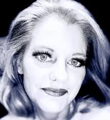 Hello, I'm Bobbie Jo and something to know about me is I love God, family,  friends, dogs, music and poetry!! Hello everyone!