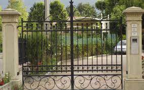 Portones Abatibles De Hierro Con Barrotes Para Uso Portones Casas Estructuras Para Exterior Puertas De Hierro Forjado