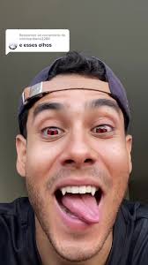 Fantasia de Vampiro Masculina para Halloween: Dentes e Olhos Assustadores