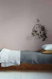 The 4 Best Bedroom Paint Colors According To Designers Best Bedroom Paint Colors Small Bedroom Colours Home Bedroom