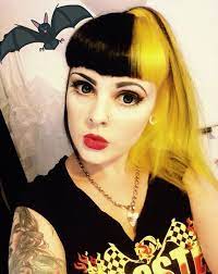 Two Tone Hair Yellow Hair Punk Girl Daisychainsaw Psychobilly Horror Girl Half And Half Hair Circle Len Psychobilly Girl Half And Half Hair Goth Makeup