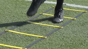 Add this drill to your workouts to get quicker feet and quicker handles. Beginner Football Agility Ladder Drills Pro Tips By Dick S Sporting Goods