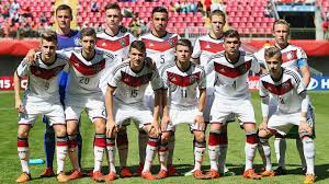 Anschließend stand für das team von tim walter das mannschaftsfoto für die saison 2019/2020 auf dem programm. U 17 Wm Deutschland Siegt 4 1 Im Auftaktspiel Gegen Australien Dfb Deutscher Fussball Bund E V