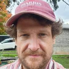 Deanna Britton (@brittonrumohr)