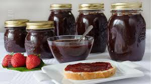 Catre sfarsit, cand dulceata de zmeura incepe sa bolboroseasca, se ia o. Dulceata De Capsuni Jamilacusine Youtube