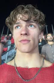 Picture of Alex Sampson in General Pictures