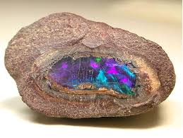 Inside A Rough Opal Crystals Minerals And Gemstones Rocks And Crystals