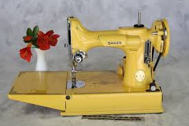 Maquina De Costura Amarela Sewing Machine Vintage Sewing Machines Sewing Machine Accessories