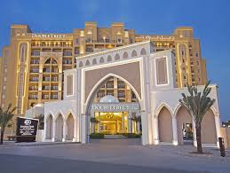 Während ihres aufenthalts können gäste des doubletree by hilton hotel aqaba attraktionen wie islamic ayla city (0, 3 km) und aqaba castle (0 ganz egal, ob sie geschäftlich oder privat unterwegs sind, dank ihres aufenthalts im doubletree by hilton hotel aqaba werden sie sich noch lange an. Ras Al Khaimah Doubletree By Hilton Hotel Resort And Spa Marjan Island United Arab Emirates Middle East Doubletree By Hilton Hotel R Hilton Hotel Hotel Resort