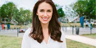 Başbakan ve hükümet kabinesi meclis içinden çıkar. Yeni Zellanda Da Yeni Kabine Belli Oldu