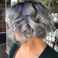 60 Layered Bob Styles Modern Haircuts With Layers For Any Occasion Mit Bildern Bob Frisur Frisuren Haarschnitt