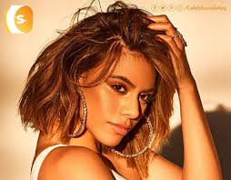 Dinah Jane Prosjekter :: Photos, videos, logos, illustrations and branding  :: Behance