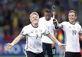Perancis datang ke euro dengan status sebagai juara bertahan dunia. Prediksi Pertandingan Jerman Vs Polandia Di Grup C Piala Eropa 2016 Okezone Bola
