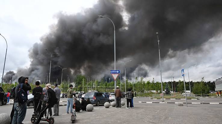 Satellite imagery showing industrial smoke rising from a restricted site following long-range Ukrainian drone strikes.