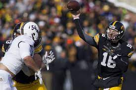 Hawkeyes Beathard Ready To Make His Own Music On The Field Hawkeyes Music Alabama Crimson Tide