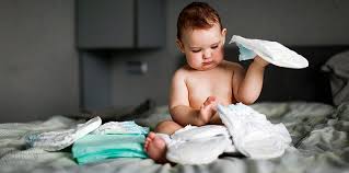 Pour ce qui est du nombre de jour moyen par mois il est de 30,4167 pour une année classique (365 jours / 12 mois) et de 30,5 chaque creux correspond à un mois de 30 jours ou moins. Selles De Bebe Savoir Quand Elles Sont Normales Et Quand S Inquieter La Boite Rose