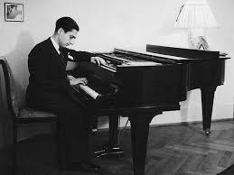His father was a highly trained violinist, and his mother a pianist (a good start for a young musician!). Dinu Lipatti Cel Mai Mare Pianist Roman 1917 1950 Europa Fm