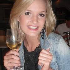 Isabel Winn's Instagram, Twitter & Facebook