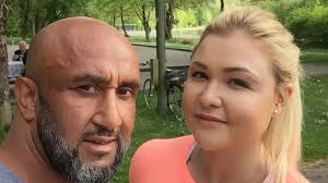 Ein neues foto könnte nun aufschluss geben. Fitnessstar Sophia Thiel Wird 25 Plant Sie Ihr Comeback Promiflash De