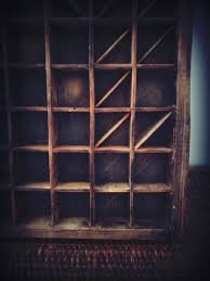 Central en bois ⌀300cm,ouverture compartiments relaxdays le javascript soit activé casier 15 nos magasins polystyrène coloris gris parasol droit cabourg vert. Vintage Casier Imprimeur En Bois Brut Ancien Luckyfind