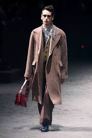 Gucci Muzhskaya Kollekciya Osen Zima 2020 Buro Мужская одежда gucci gussi от 815 руб. gucci muzhskaya kollekciya osen zima 2020 buro