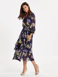 Dantel Detayli Cicek Desenli Kruvaze Sifon Elbise 8wh777z8 Lsj Lc Waikiki Elbise Sifon Elbise The Dress