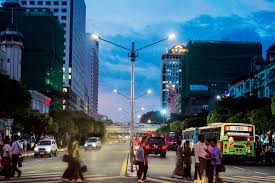 Yangon (ရန္ကုန္), myanmar's largest city, is by far the most exciting place in the country to be right now, as former political exiles, asian investors and foreign adventurers flock in. Avento Lights Yangon Historic City Centre To Boost Tourism Schreder