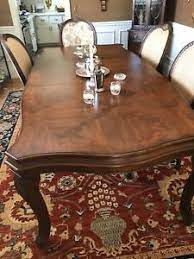 Drexel heritage furniture sets an uncompromisingly high standard of product quality. Drexel Heritage Dining Table With 2 Arm And 4 Side Chairs Ebay