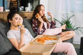 Belakangan semakin banyak orang yang menerapkan diet kaya protein. Hindari 7 Makanan Ini Pada Malam Hari Bila Mau Tidur Nyenyak