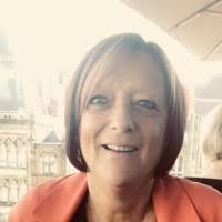 400+ Profile mit dem Suchbegriff „Elaine“