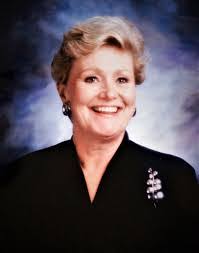 Tanya Shoemaker's Instagram, Twitter & Facebook