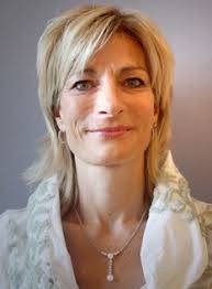 JAHRES- BERICHT 2013/14