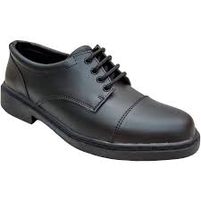 Kasut taktikal berwarna hitam dan bertali. Abaro Black Pvc Leather Secondary Uniform School Shoes Men Cd 752755