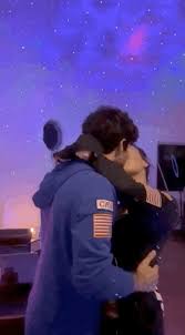 Fans were later given a glimpse into their private relationship when gomez made a brief appearance in grande and justin. All Celeb Cameos In Ariana Grande Justin Bieber S Stuck With U