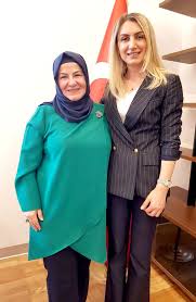 Hasan mandal kaç yaşında, nerelidir? Mazbata Sonrasi Dilek Imamoglu Ilk Ayse Baykal A Konustu