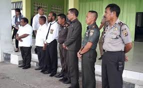Tapi panggilan tugas di tempat baru yang harus saya laksanakan. Dandim Ttu Hadiri Kunker Gubernur Ntt Di Bale Biinmaffo Timor Media