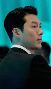 Hyun Bin (현 빈)