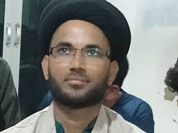 Maulana Syed Anwar Hasan Mehndi gave a message to the faithful after Friday  prayers